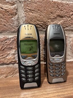 Nokia vintage mobily a legendarne manažérske na predaj - 12
