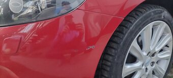 Predam Volvo V40 D2 s pravostrannym riadenim - 12