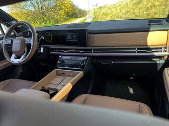 Hyundai Santa Fe PREMIUM 7S 4X4 1,6T-GDi HEV,BOSE audio, HUD - 12