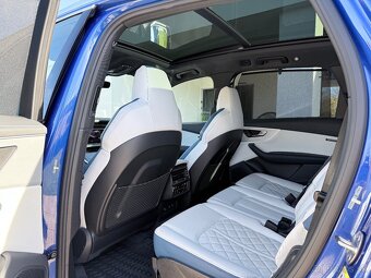 Audi Q7 S-line - 12