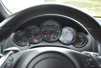 Porsche Cayenne Diesel Tiptronic S - 12