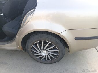 Škoda Superb - 12