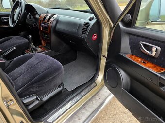 Hyundai Terracan 2.9CRDi - 12