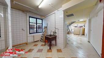 BartanusReality - Na predaj lukratívna komerčná budova vhodn - 12