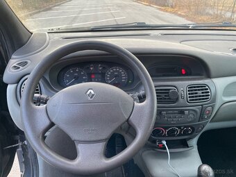 Renault Scenic 1.4, 90 000 km najazdené - 12