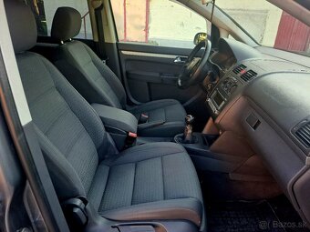 Volkswagen touran - 12