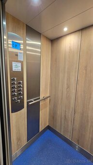 NA PREDAJ Slnečný priestranný 2-izbový byt 54 m², Železníky - 12