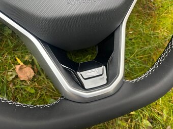 R line dotykový kožený - vyhrievaný - VOLANT VOLKSWAGEN - 12