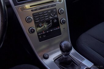 Volvo XC60 D5 (151kW) AWD Kinetic - 12