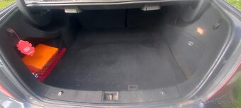 Mercedes Benz C200 - 12