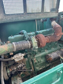 Predam nakladac UNK 320 - 12