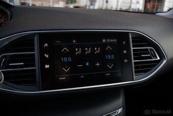 Peugeot 308 Break/SW SW 1.2 PureTech S&S Allure E6.2 EAT8 - 12