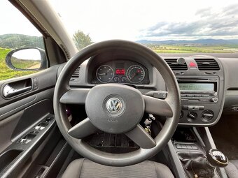 Predám Volkswagen Golf 1.9 tdi 66 kw PD - 12
