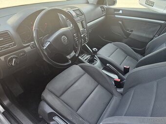 Volkswagen GOLF 77kW - 12