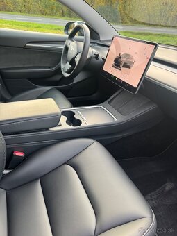 Tesla model 3 Refresh Štandard Range - 12