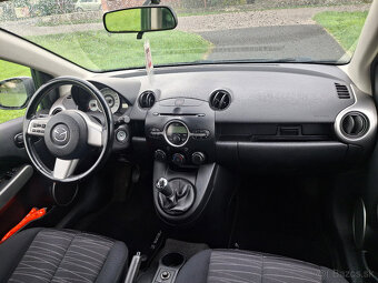 Mazda 2 1.3 MZR - 12