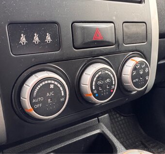 Nissan X-Trail 2.0 dci 110kw 4x4 2014 - 12
