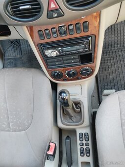 Mercedes Benz A140 - 12