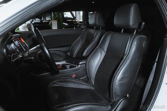 Dodge Challenger 3.6 V6 4x4 - 12