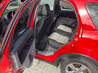 Suzuki SX4 - 12