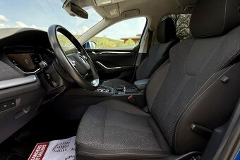 Škoda Octavia 2.0 TDI SCR Style Virtual - 12
