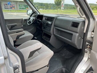 Volkswagen Caravelle 2.5 TDi 9 míst digi klima TZ - 12