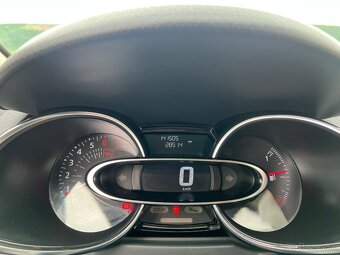Renault Clio 1.2 16V Limited - 12