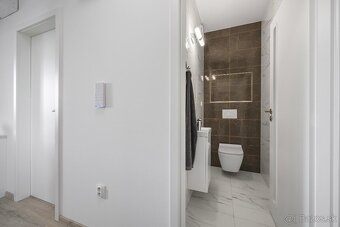 Na prenájom | 1 izbový byt s terasou 51,39 m² - PARK HOUSE - 12