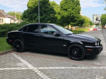 Jaguár X-type 2008 2.2d manuál - 12