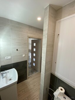 Prenájom 1-izbový byt v Dubnici nad Váh. - 12