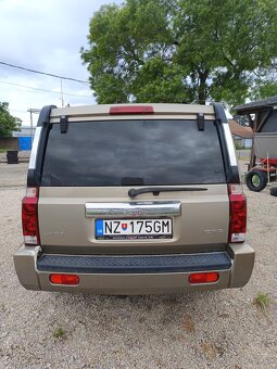 Jeep Commander - 12