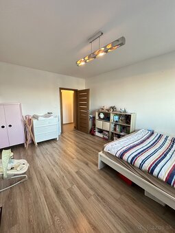 Veľkometrážny 3 izbový byt v centre mesta Nitra - 12