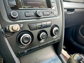Škoda Octavia 2 1.6MPI - 12