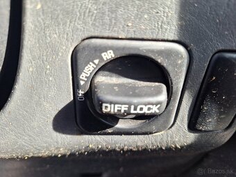 TOYOTA LAND CRUISER 3.0 DIESEL 4X4 MANUÁL - 12