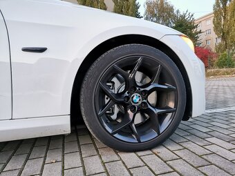 BMW 3 Coupe M-packet - e92 330i 200kW A/T - 2008 - 12