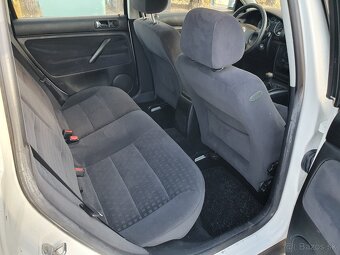 Volkswagen Passat Variant 1.9 tdi Model 2001 - 12