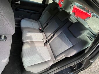 Ford Focus C-Max Trend 1.8i 92kW klimatizace el.ok - 12