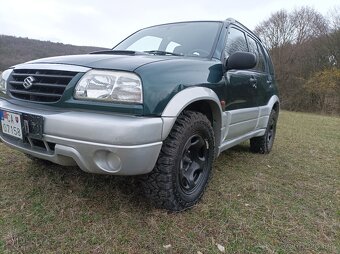 Suzuki Grand Vitara 2.0 td 4x4 - 12