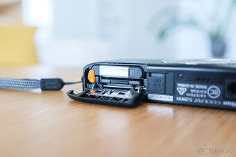 Nikon Coolpix S2800 - 12