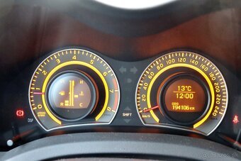 Toyota Auris 1.6 I Dual VVT-i Lux - 12