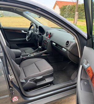 AUDI A3 1.6i AUTOMAT SPORTBACK - 12