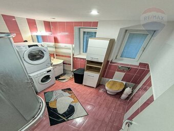 PRIESTRANNÝ 2-izbový byt (68m2) s VEĽKOU ZÁHRADOU (199m2), t - 12