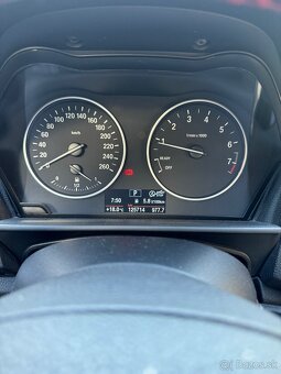 BMW 116i Automat - 12