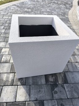 Polystyrénové kvetináče - 12