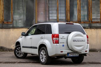 Suzuki Grand Vitara 2,4 JLX-EL - 12