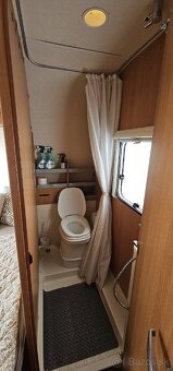 Karavan Knaus Holiday 560 TKM r.v. 2010 - 12