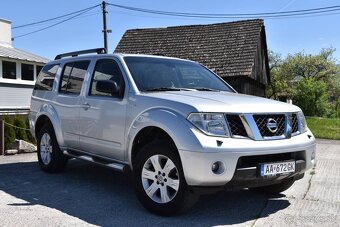 Nissan Pathfinder 2.5 dCi terénne - 12