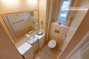 Atraktívny meštiansky dom s veľkou záhradou v Levoči - 12