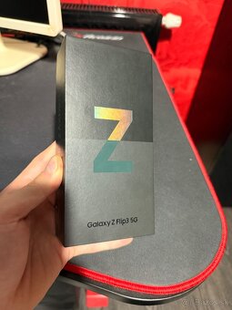Predam Samsung Z Flip3 5G - 12