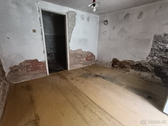 Dom s 2 izbami, vhodný na rekonštrukciu 20min. z Košíc, Gönc - 12